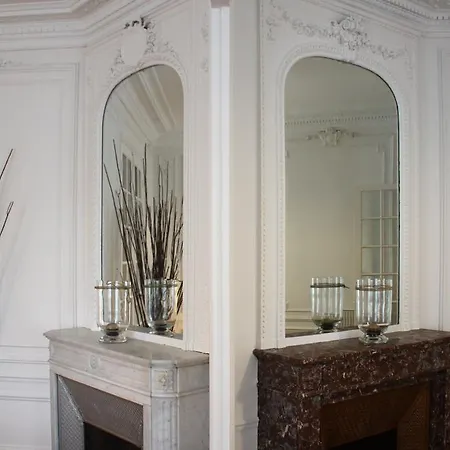 Renovated Flat Montparnasse Apartment Paris