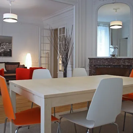 Appartement Renovated Flat Montparnasse Paris