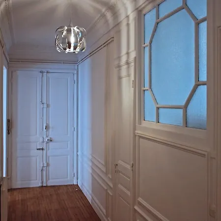 Renovated Flat Montparnasse