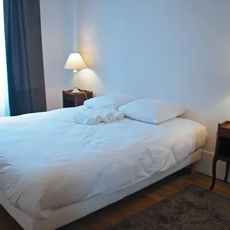 Renovated Flat Montparnasse Apartment